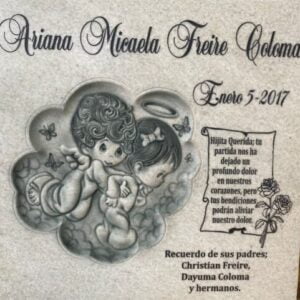 Epitafio en mármol nacional grabado con imagen tallada